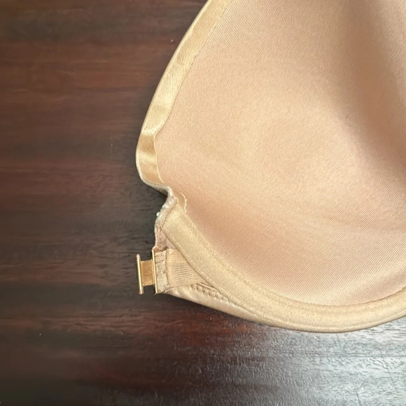 Le Mystere nude racerback size 32 DD/E - Picture 4 of 5